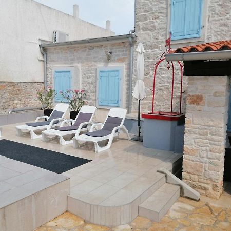 Holiday Home Peruški מראה חיצוני תמונה