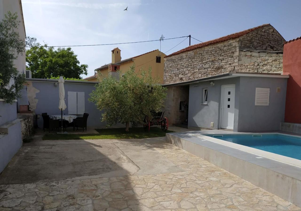 Holiday Home Peruški מראה חיצוני תמונה
