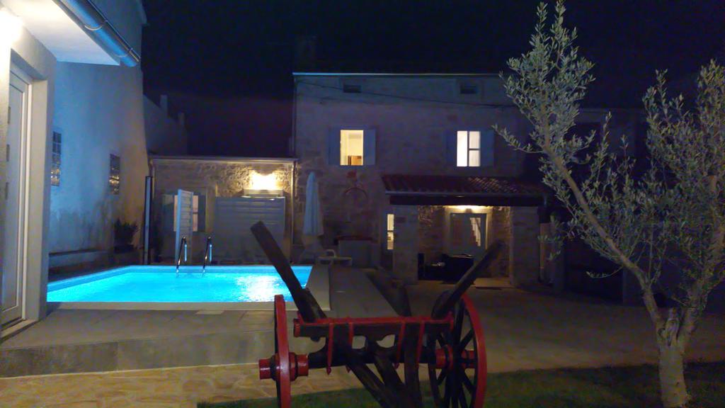 Holiday Home Peruški חדר תמונה