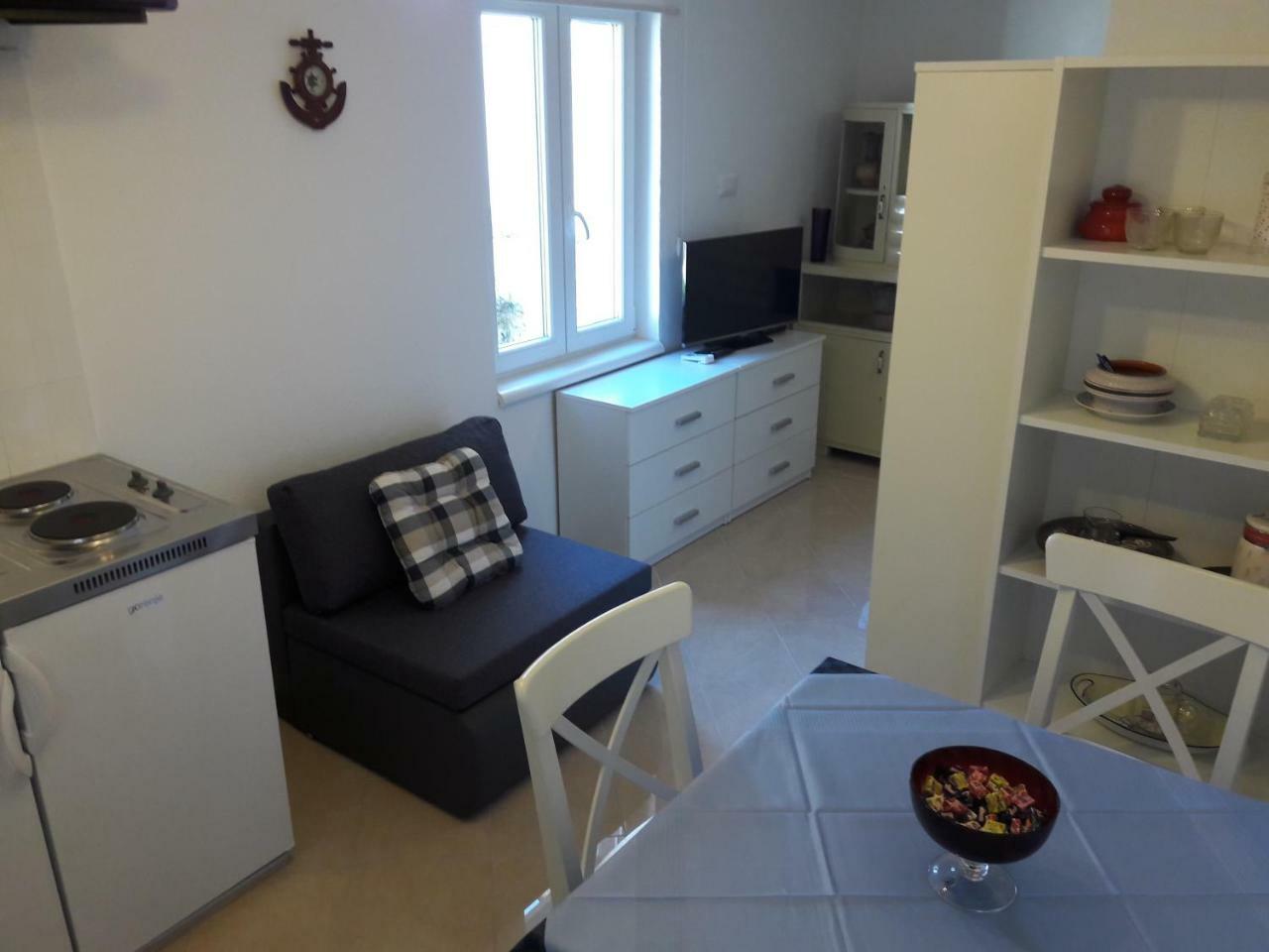 Holiday Home Peruški מראה חיצוני תמונה